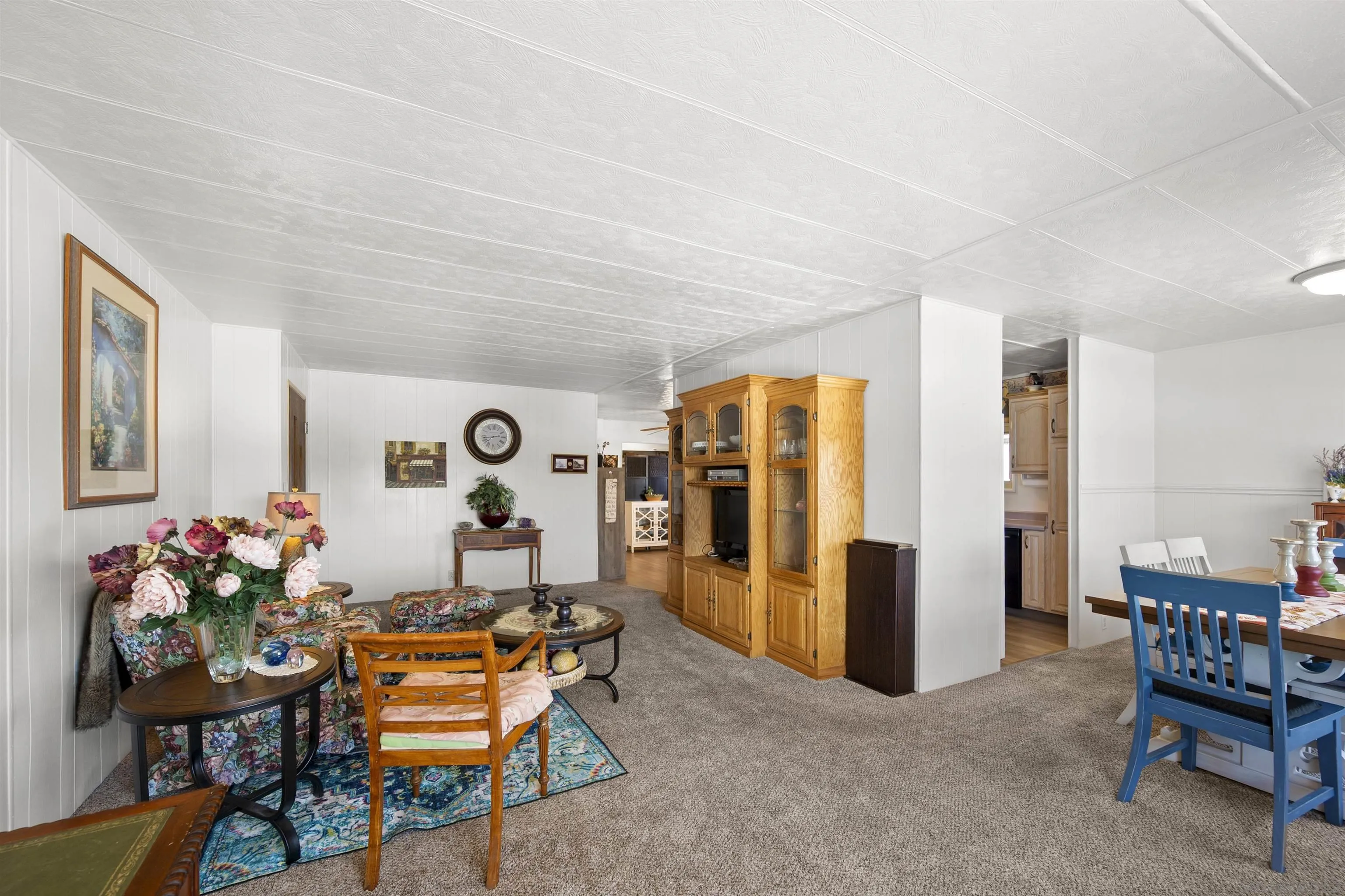 https://cdn.realtyfeed.com/cdn/127/250033797/55b8dae1811a9e91c05350611a849498.webp