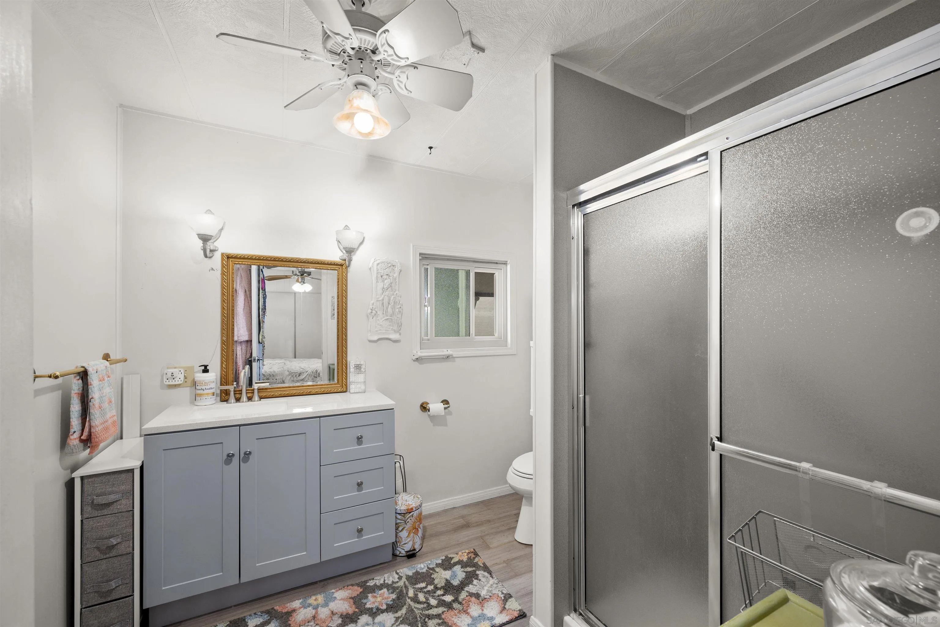 https://cdn.realtyfeed.com/cdn/127/250033797/96c10c2edcb1a49c4e72caf7467daf01.webp