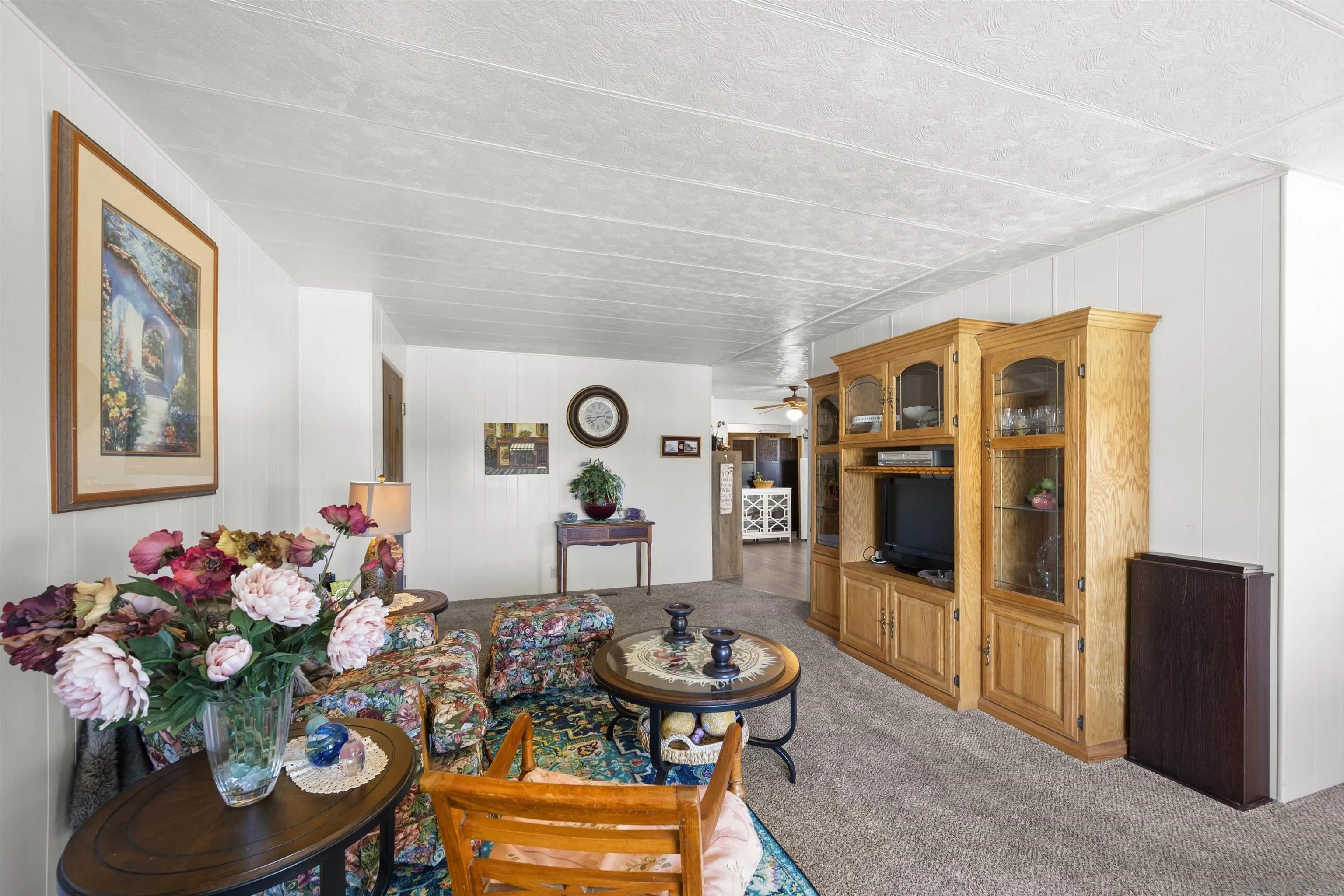 https://cdn.realtyfeed.com/cdn/127/250033797/d6bcc7a4fa462a49e94edbfecc74d885.webp