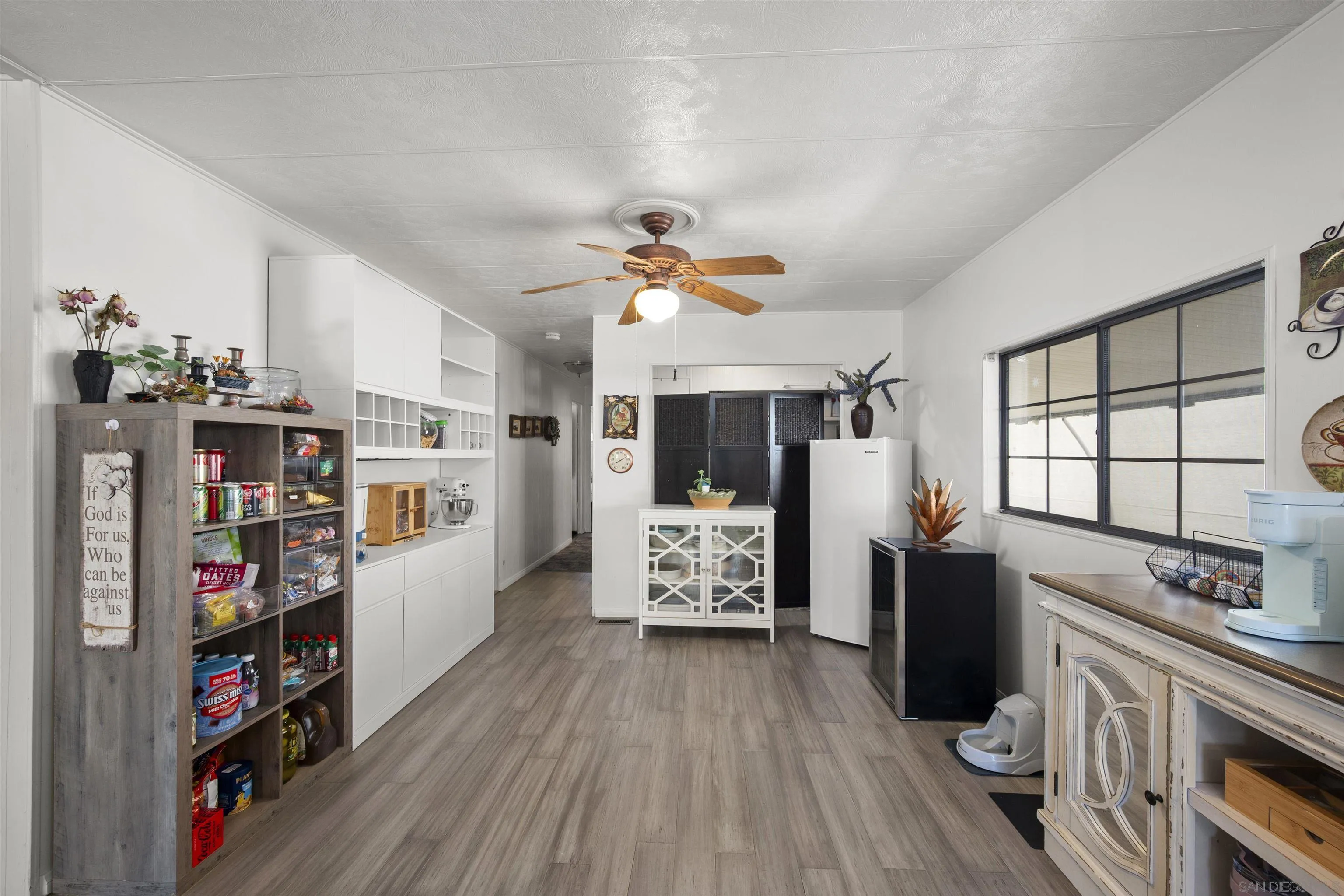 https://cdn.realtyfeed.com/cdn/127/250033797/f422320b95beb8ce0e568f4fb848c055.webp