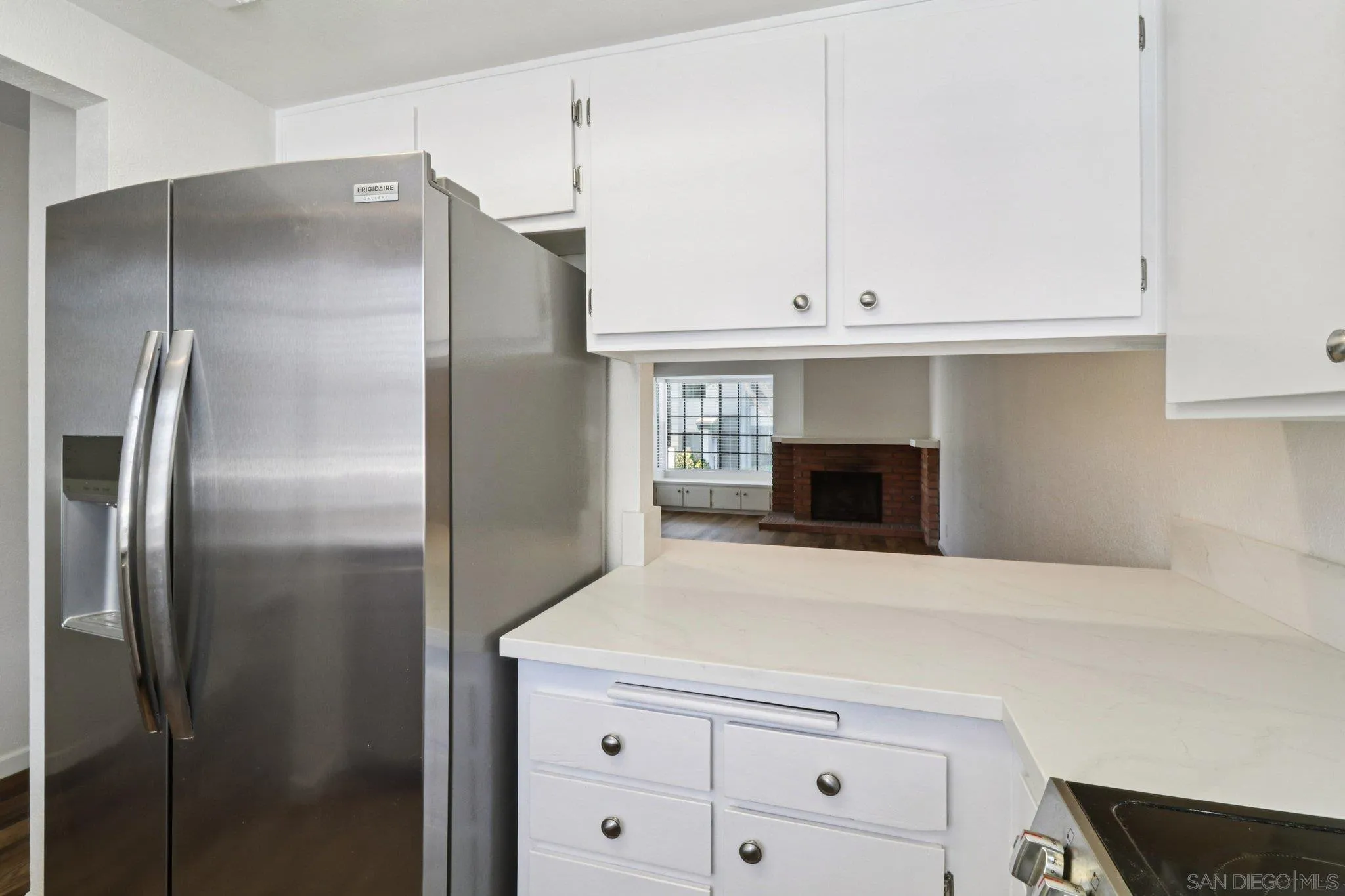 Photo #9: 250033801 Listing: Photo #9