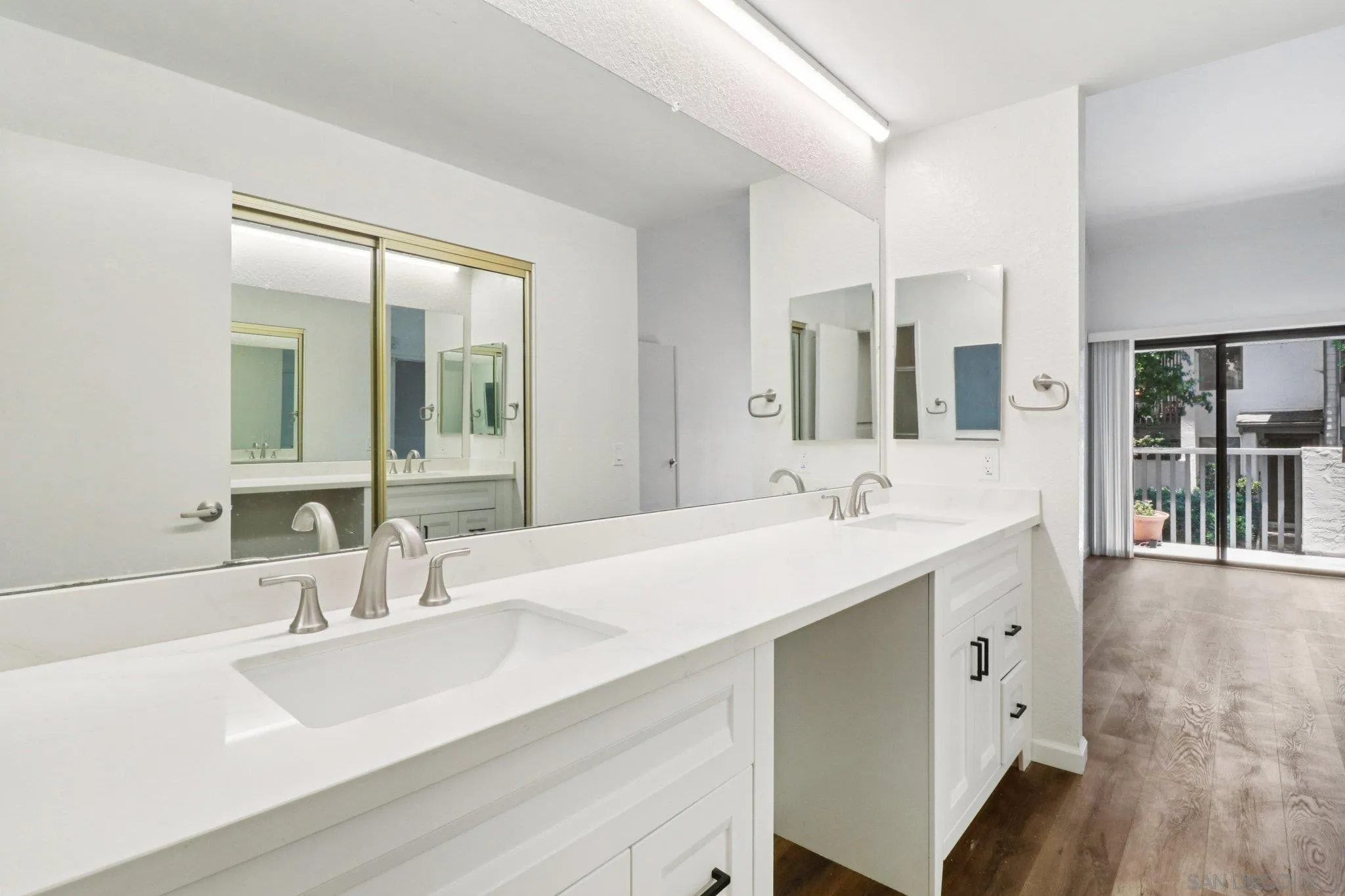 Photo #23: 250033801 Listing: Photo #23