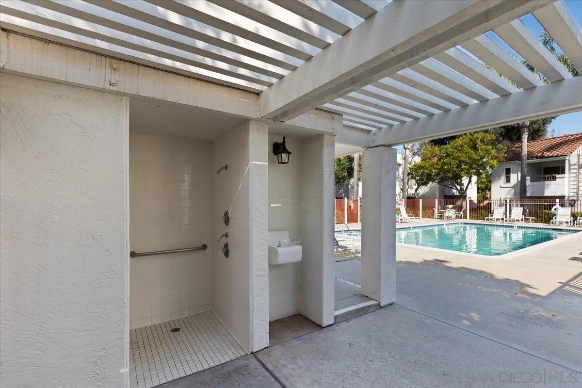 Photo #27: 250033803 Listing: Photo #27