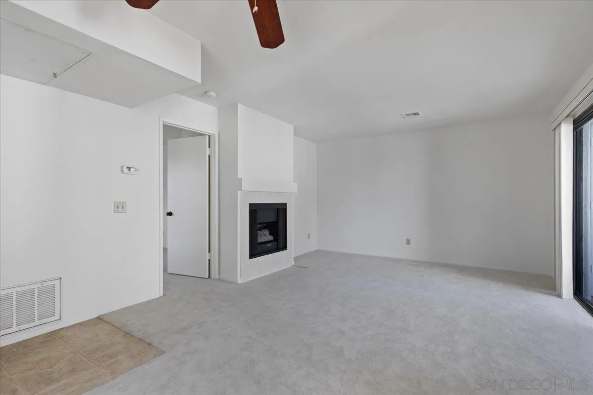 Photo #12: 250033803 Listing: Photo #12