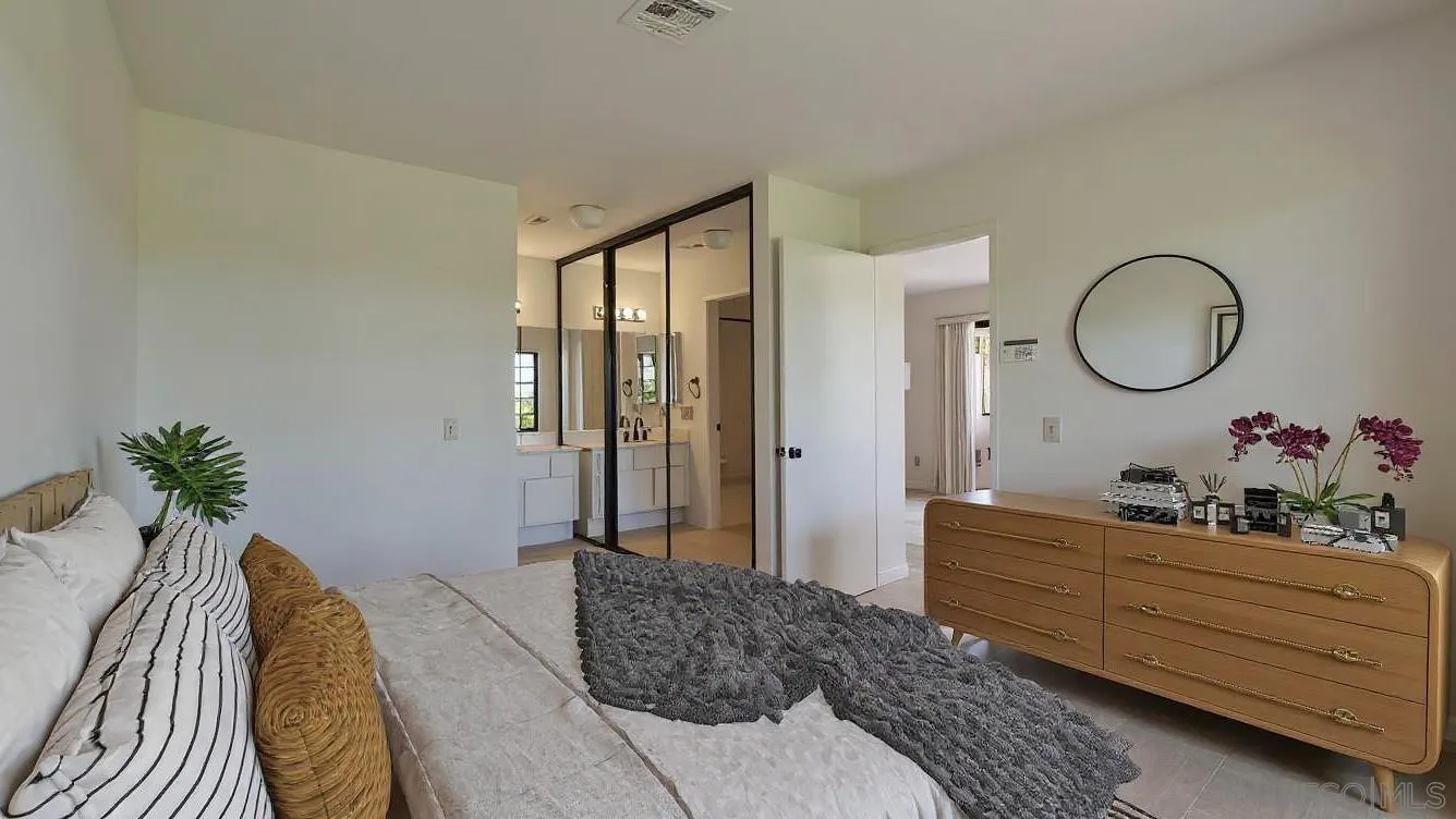 https://cdn.realtyfeed.com/cdn/127/250033803/e6db9e1a6bb82f8e41638f571787352f.webp