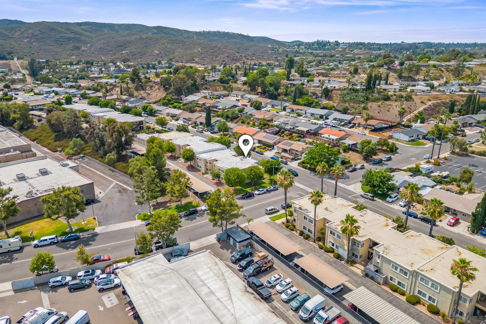 https://cdn.realtyfeed.com/cdn/127/250033813/2b5366f34df12606dc26378e670e4209.webp