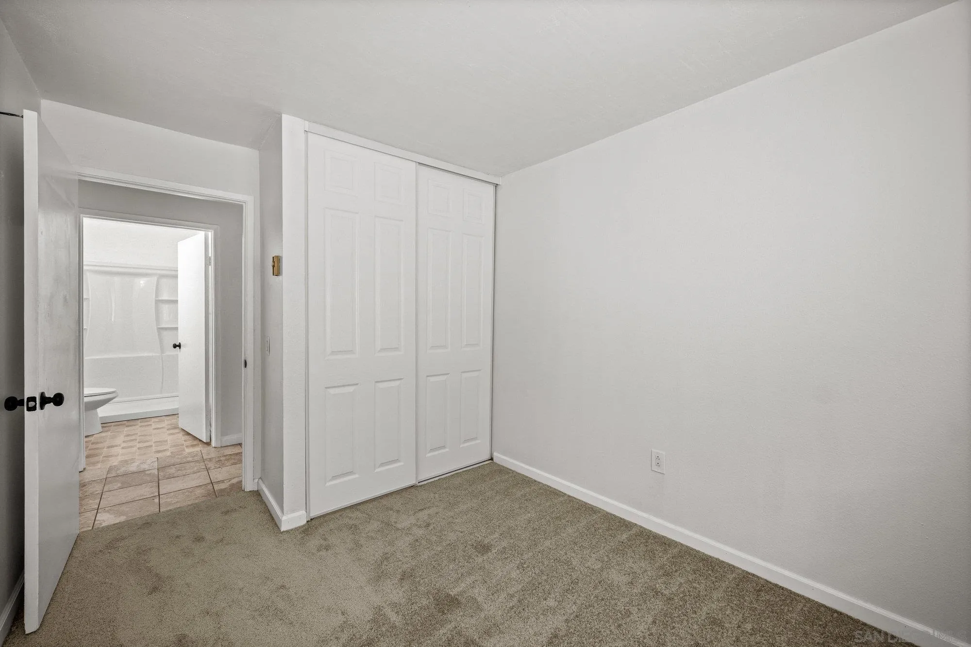 Photo #25: 250033813 Listing: Photo #25