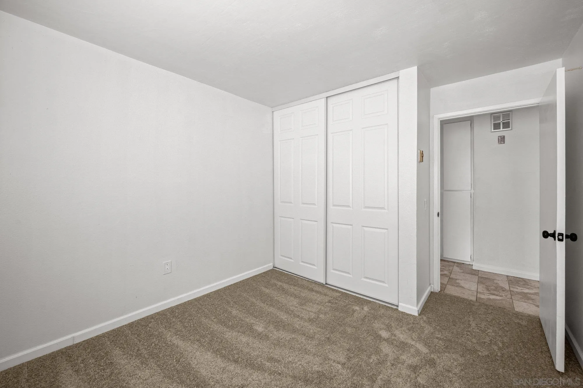 Photo #24: 250033813 Listing: Photo #24