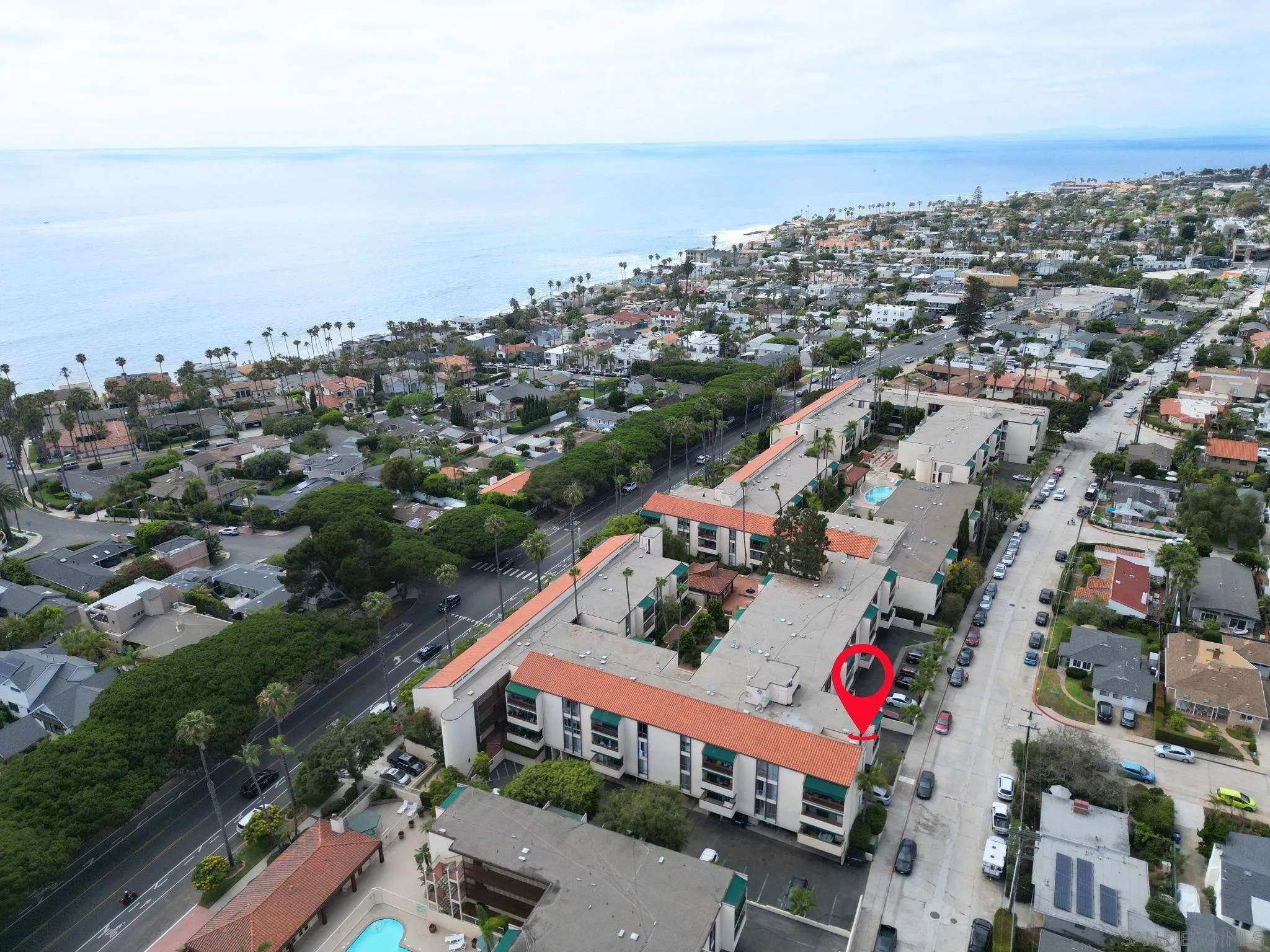 Photo #2: 250033816 Listing 