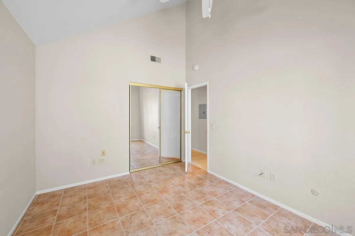 Photo #28: 250033824 Listing: Photo #28