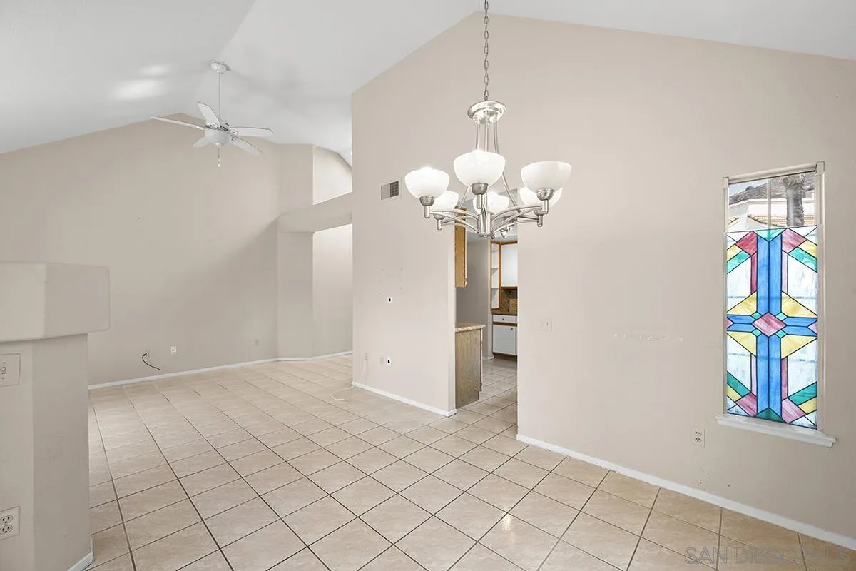 Photo #13: 250033824 Listing: Photo #13