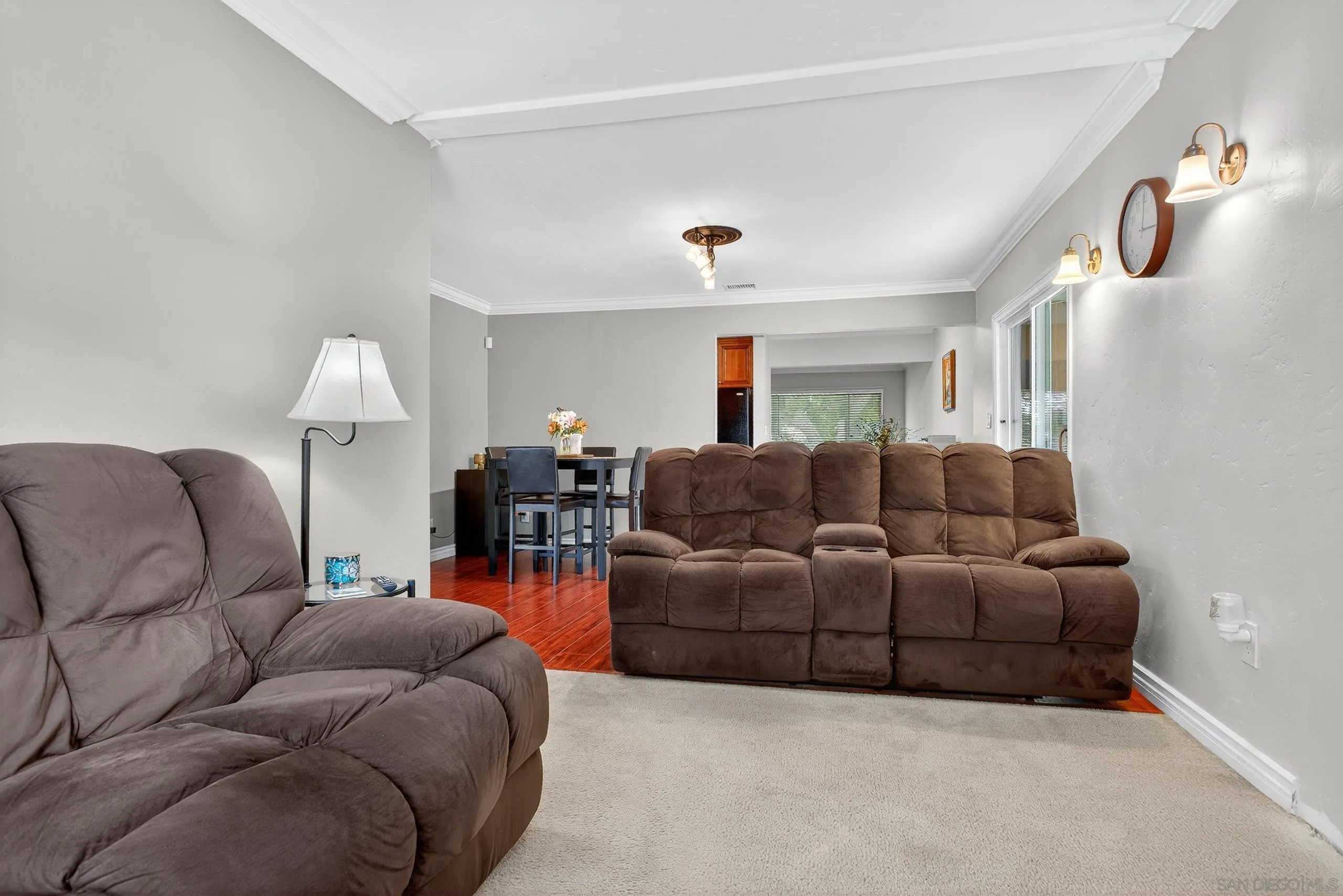 https://cdn.realtyfeed.com/cdn/127/250033830/c789e8ac9dc6918f14eb4e462a72f53d.webp
