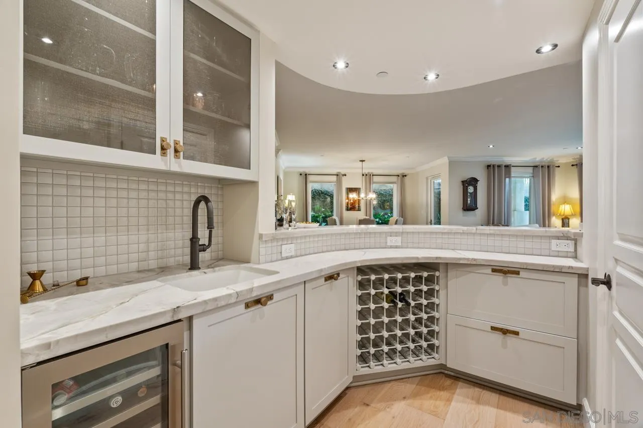 Photo #6: 250033833 Listing 