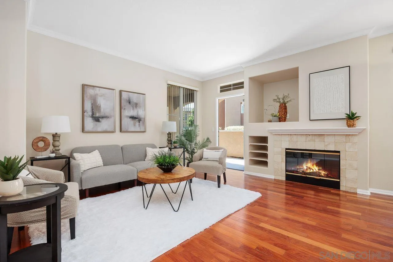 Photo #5: 250033840 Listing 