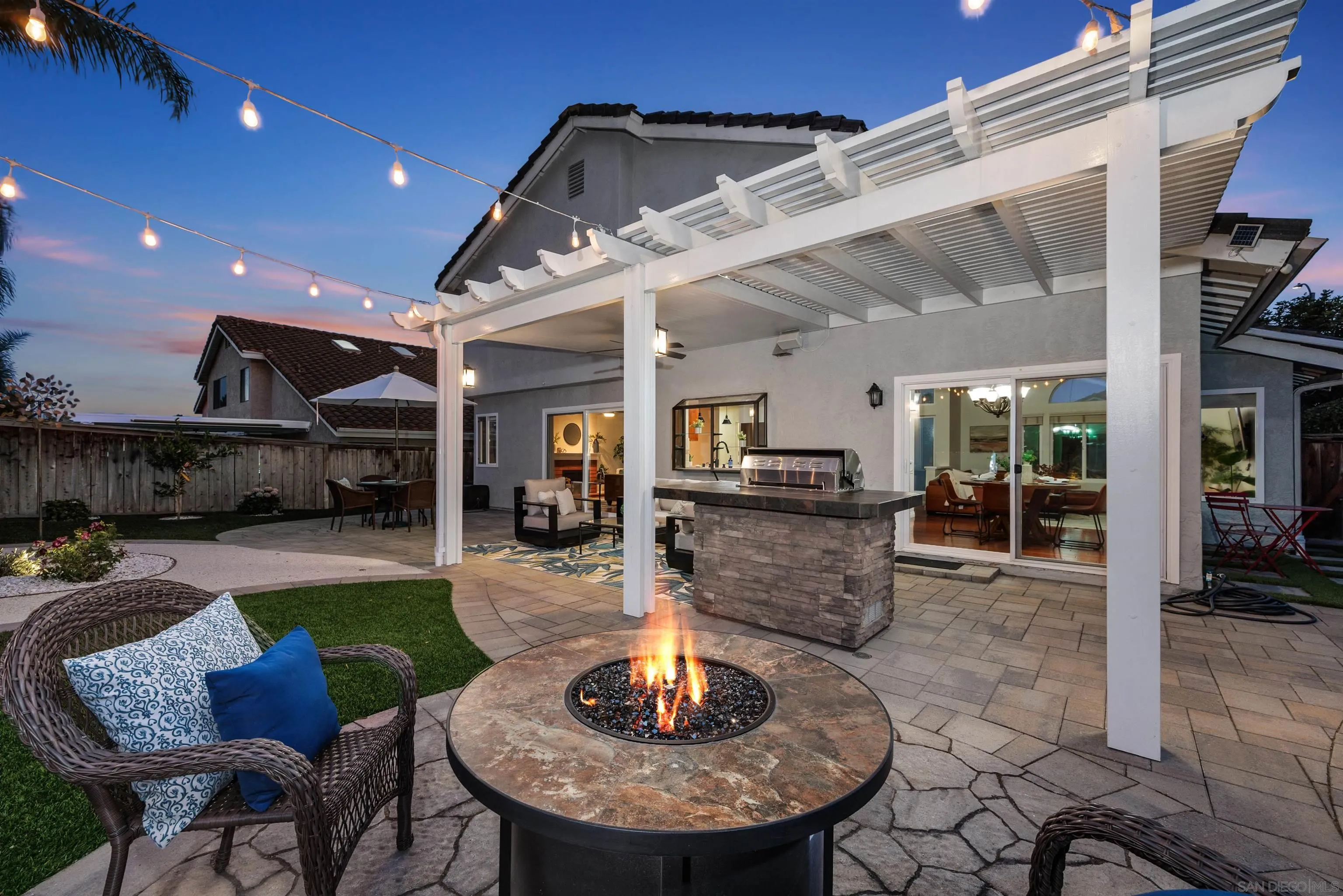 https://cdn.realtyfeed.com/cdn/127/250033859/15aa3d195a3cdb1357a98a5e683fa639.webp