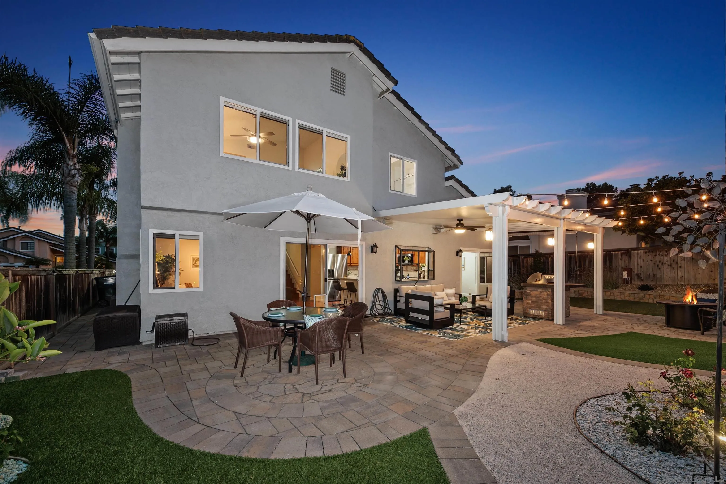 https://cdn.realtyfeed.com/cdn/127/250033859/2f9b9776347c4fb43aa1ff512e0d334d.webp