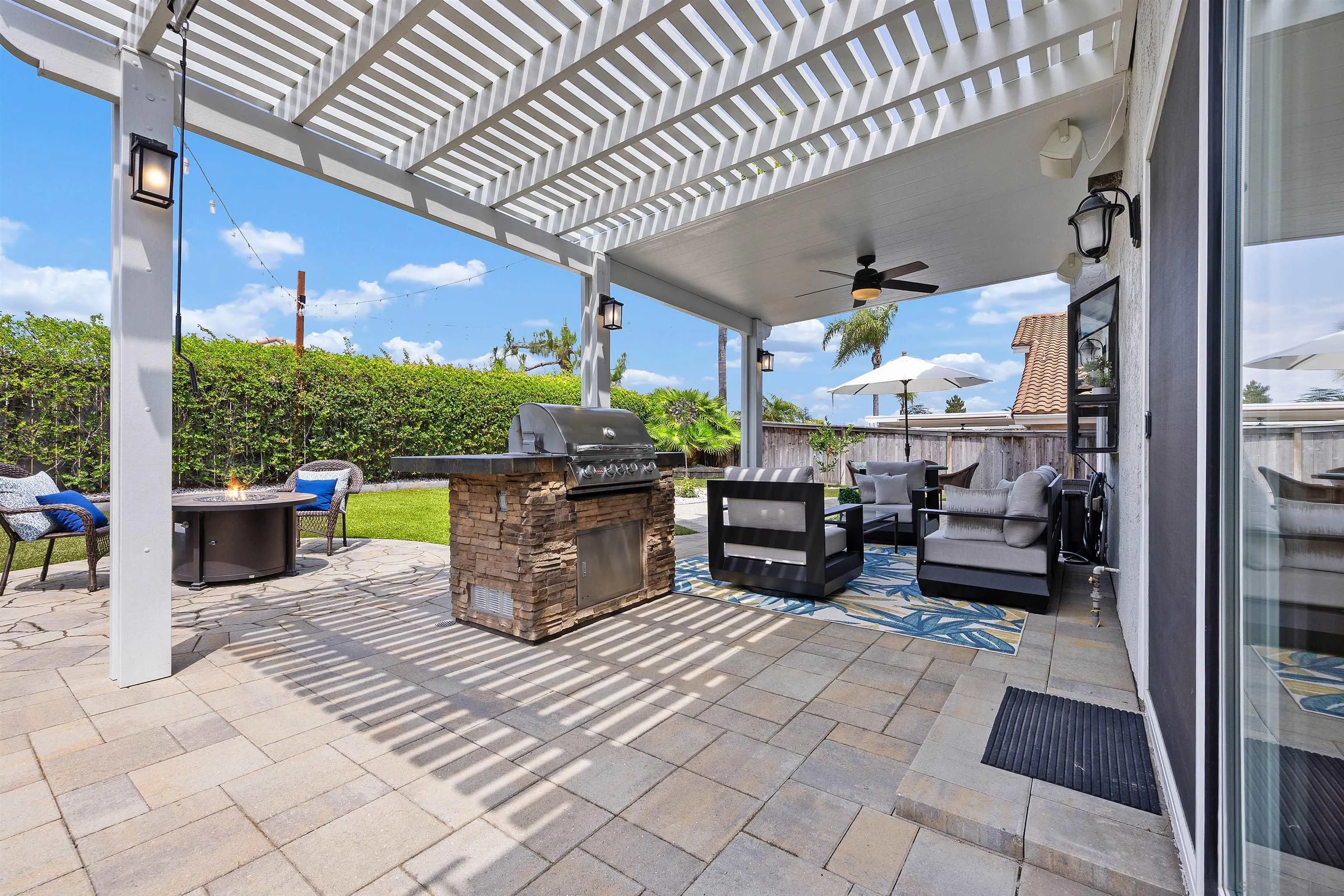 https://cdn.realtyfeed.com/cdn/127/250033859/5393c8970b93213e3a1ce7bbfae1bec9.webp