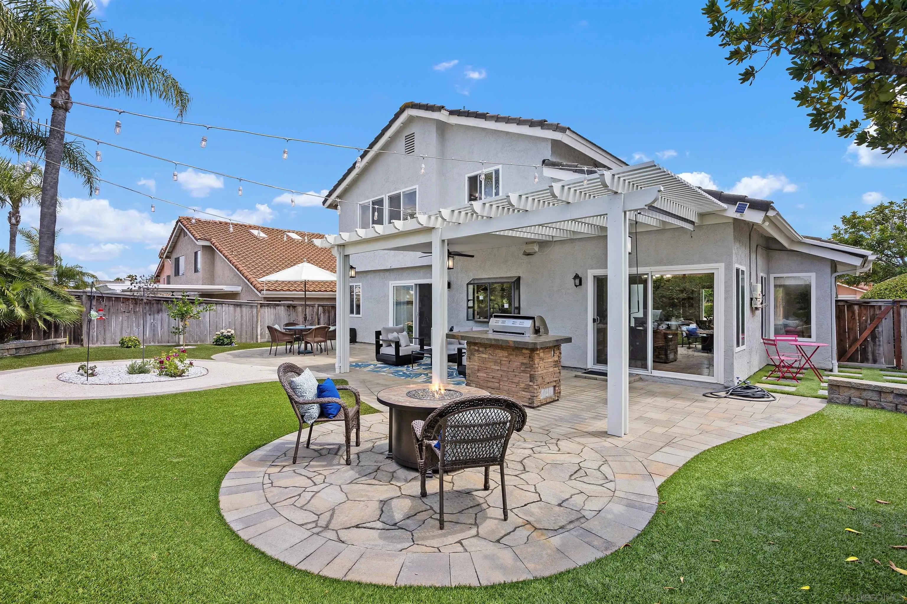 https://cdn.realtyfeed.com/cdn/127/250033859/a276c3bbaa00dbe3029946944f8da544.webp