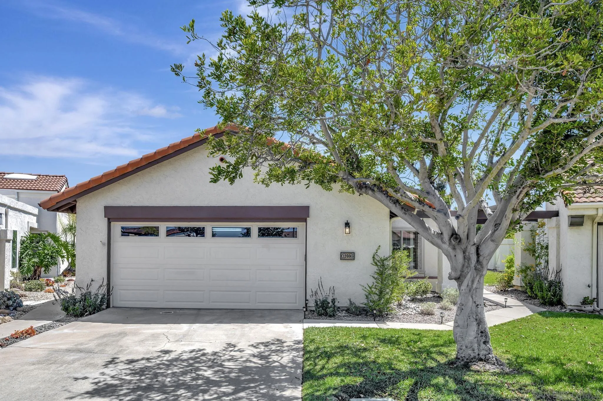 https://cdn.realtyfeed.com/cdn/127/250033865/47b09176b46989173d9a67f8d4716747.webp