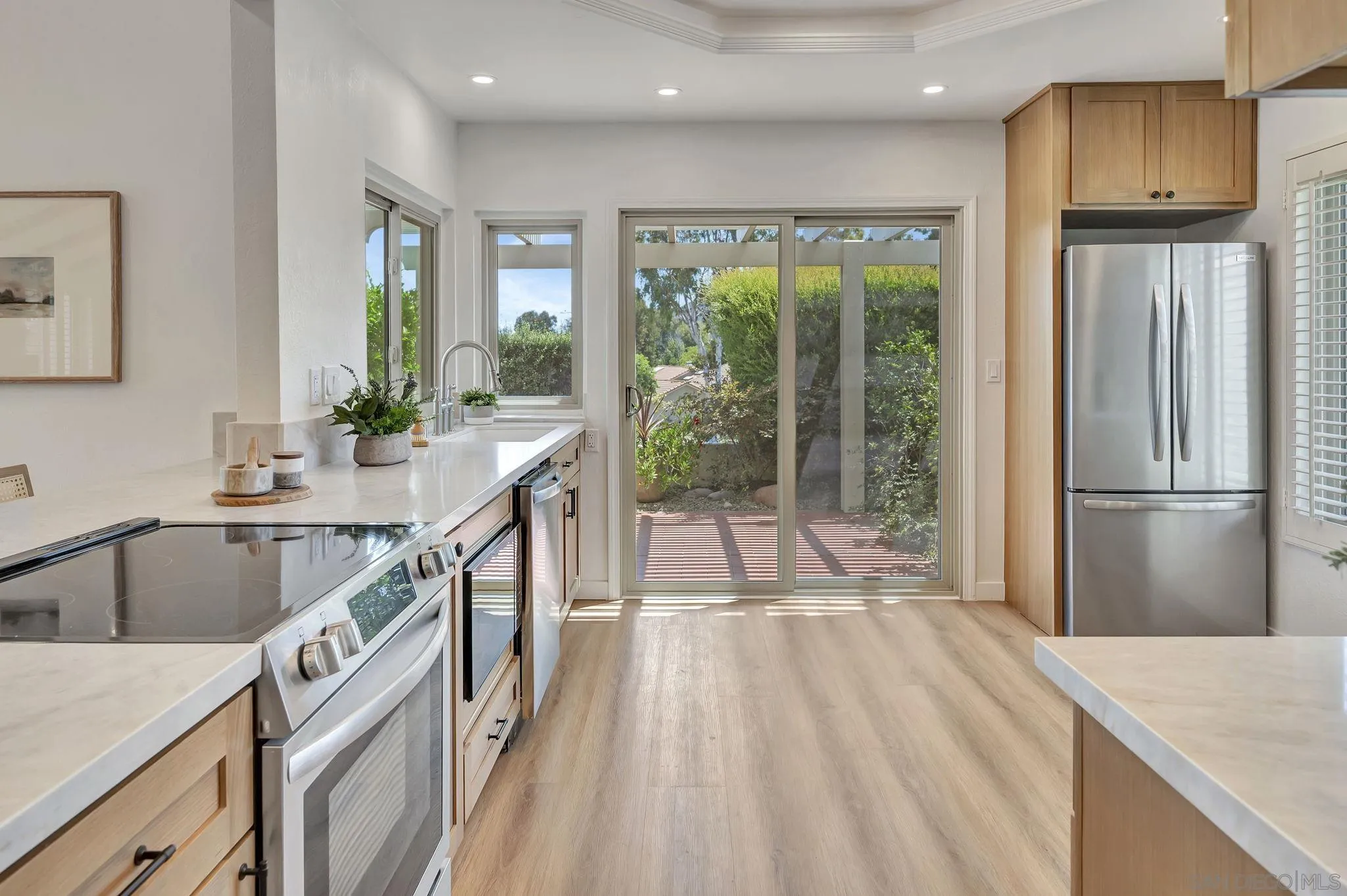 https://cdn.realtyfeed.com/cdn/127/250033865/66b7171e612590fe4fbfccd6a17bec54.webp