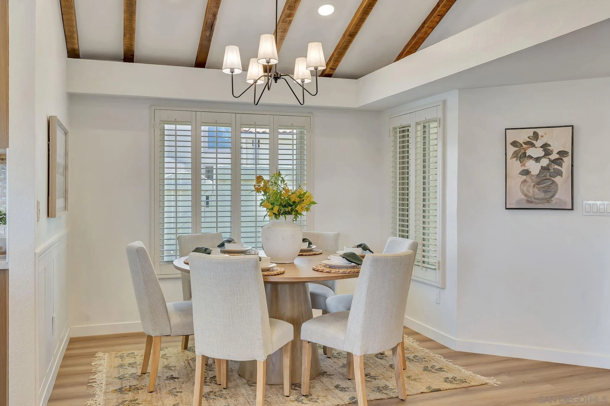 https://cdn.realtyfeed.com/cdn/127/250033865/afedeac1de81c696173f8af54937ae7e.webp