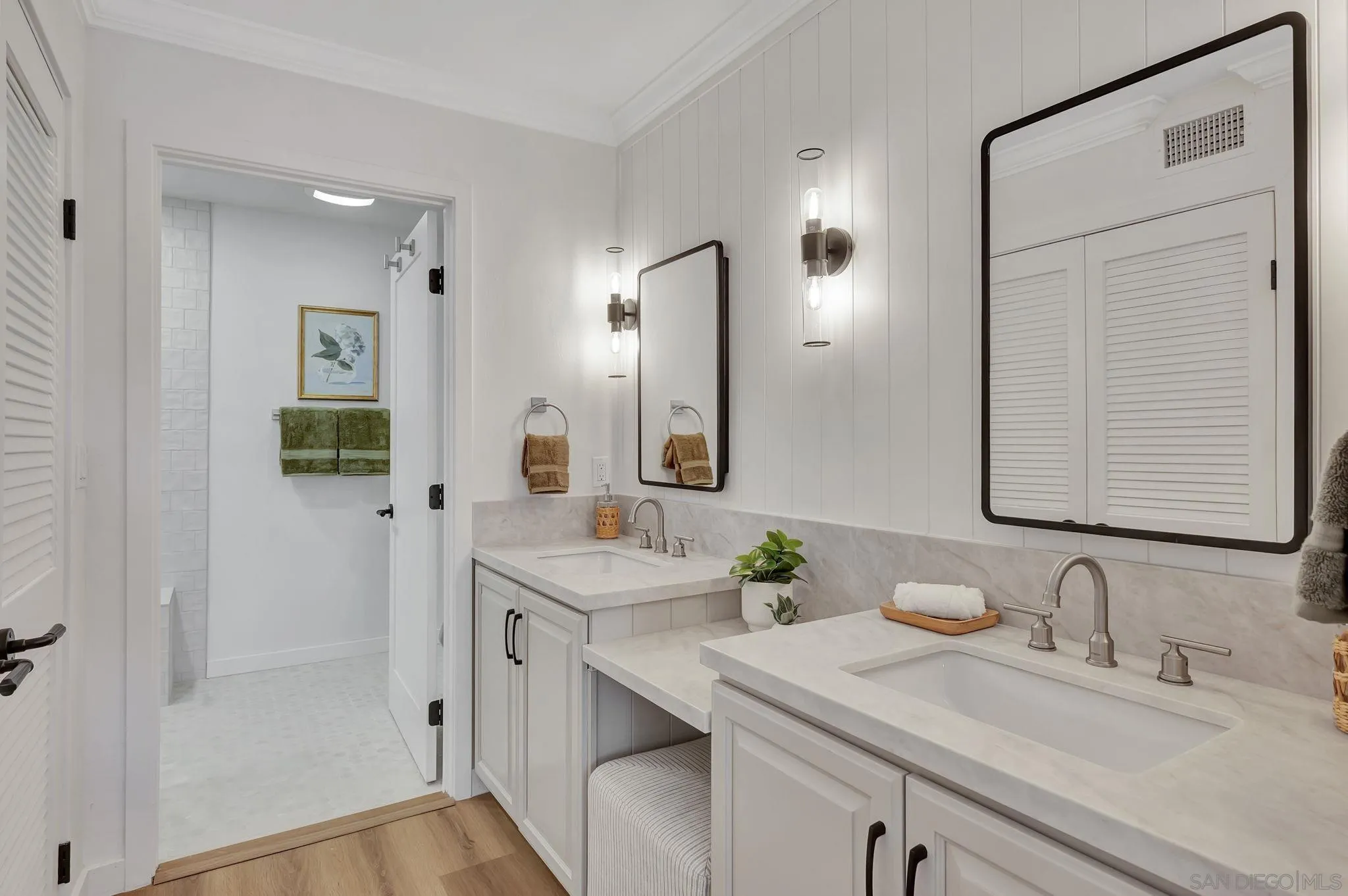 https://cdn.realtyfeed.com/cdn/127/250033865/c1eccf9713f86dc69a24698f59903d2c.webp