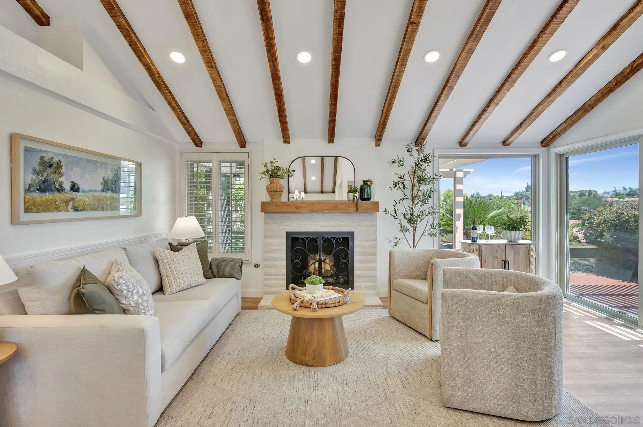 https://cdn.realtyfeed.com/cdn/127/250033865/c47da1a582c0128be5d4a445b94bf569.webp