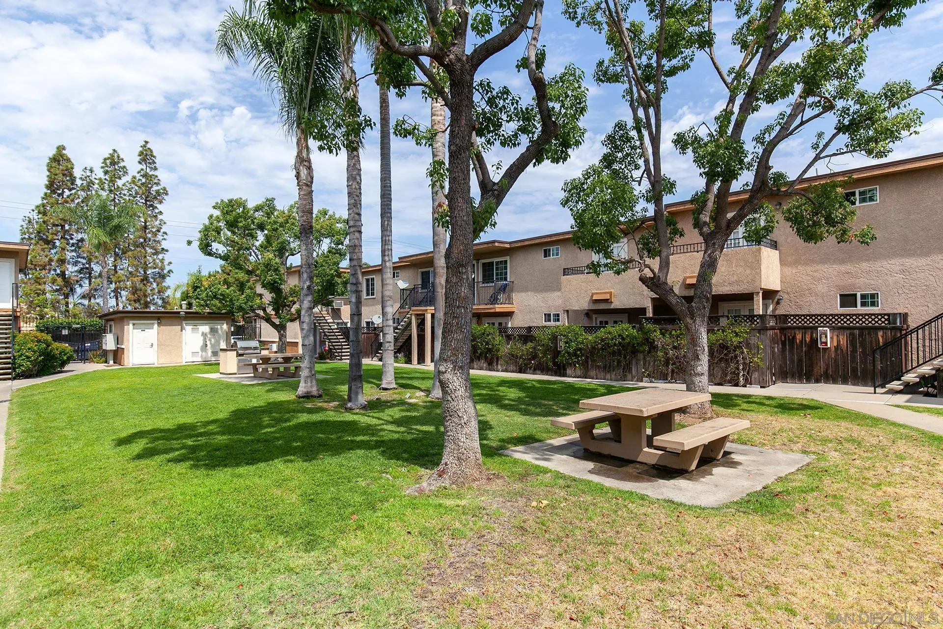 Photo #13: 250033871 Listing: Photo #13