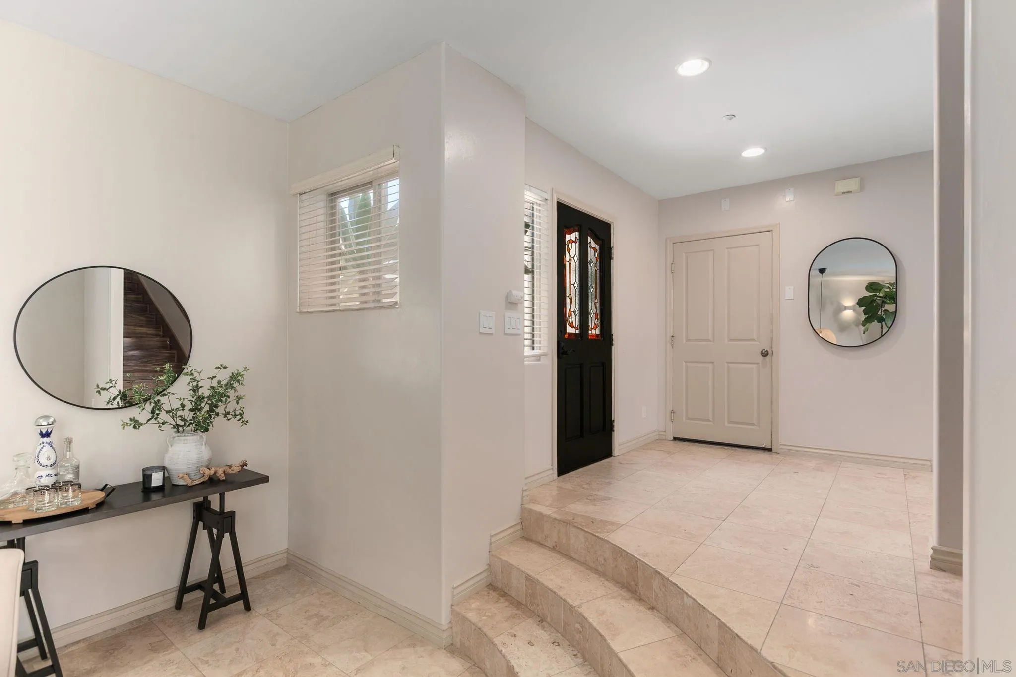 Photo #4: 250033876 Listing 