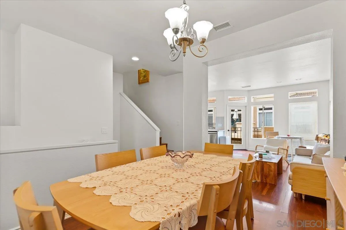 Photo #25: 250033884 Listing: Photo #25