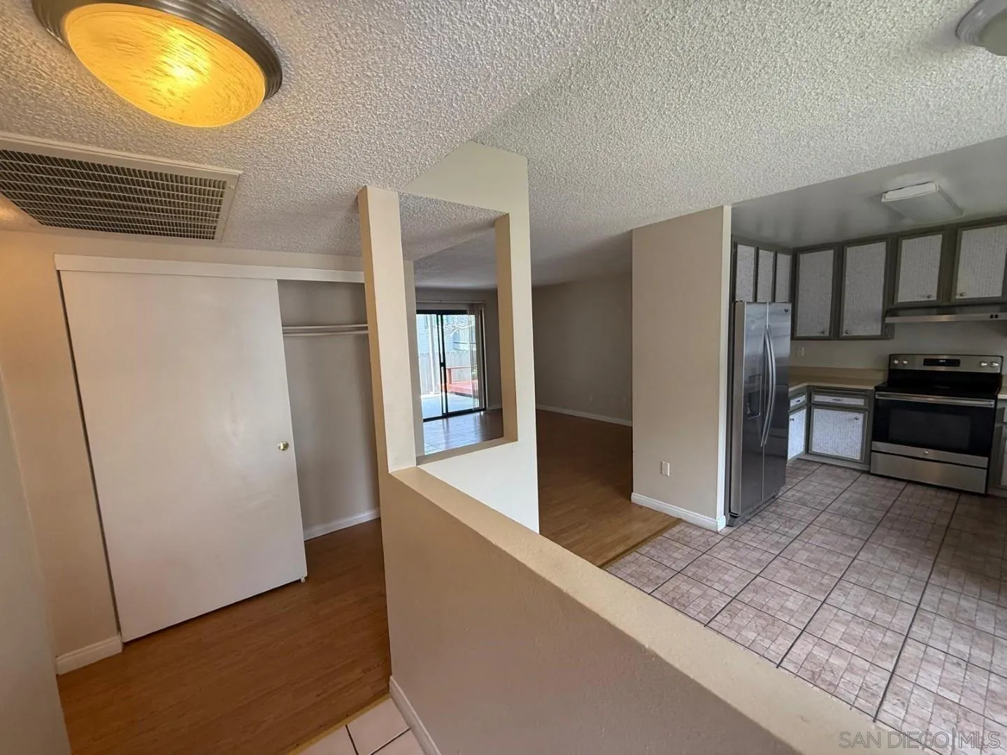 Photo #37: 250033887 Listing: Photo #37