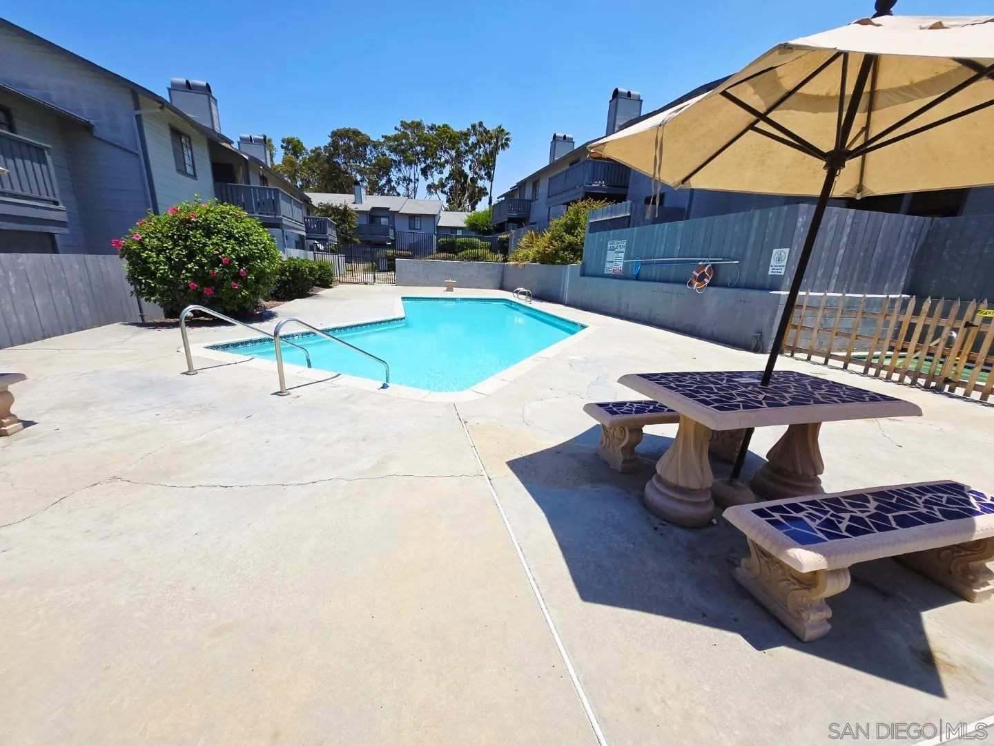Photo #7: 250033887 Listing: Photo #7