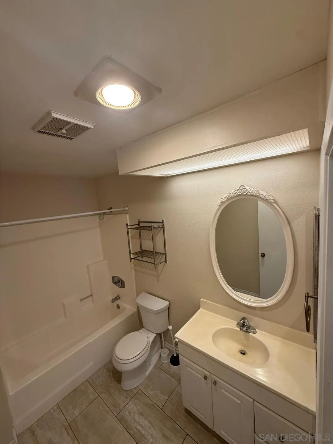Photo #36: 250033887 Listing: Photo #36