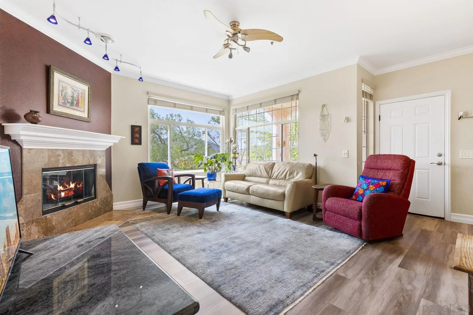 Photo #3: 250033891 Listing 