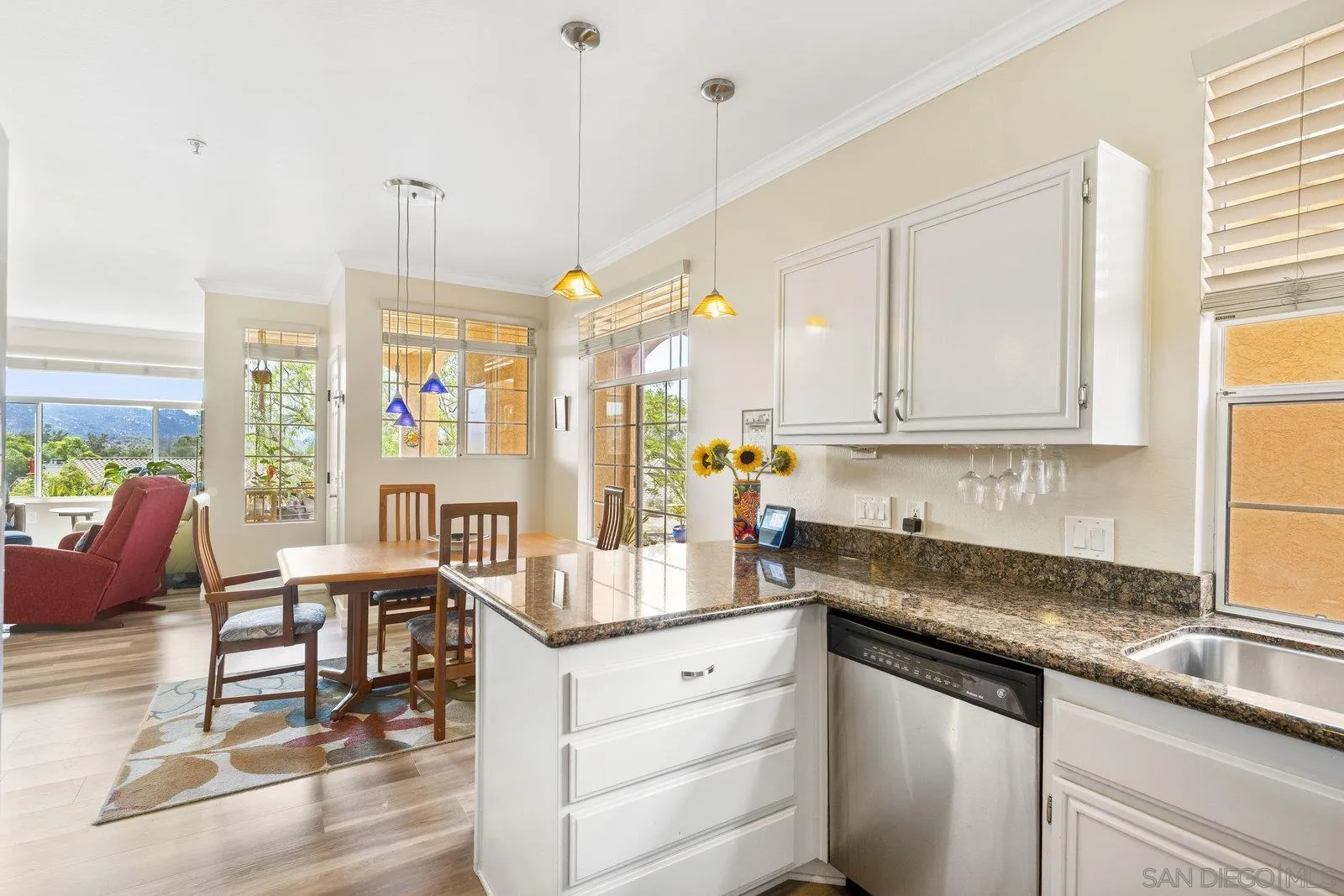 Photo #12: 250033891 Listing: Photo #12