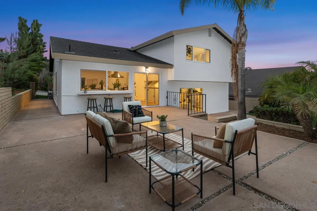 https://cdn.realtyfeed.com/cdn/127/250033893/1bb6d0e7e01eb77fcf994133772d307a.webp