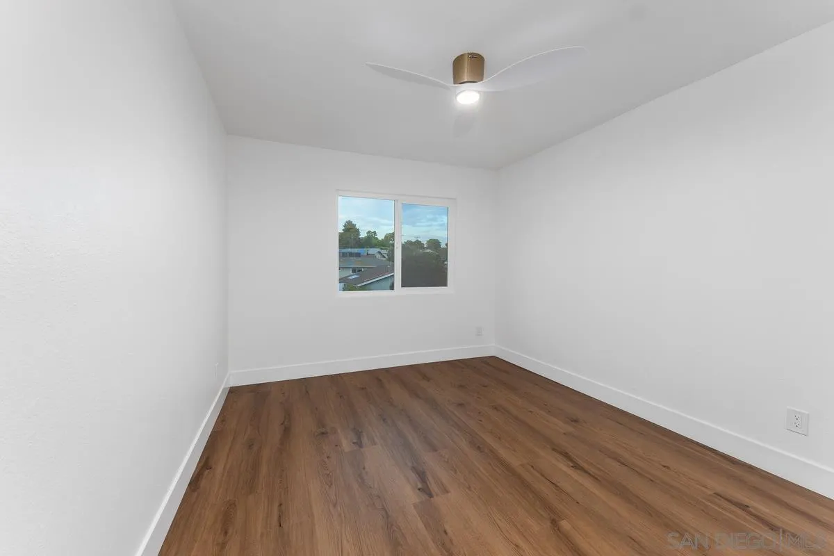 https://cdn.realtyfeed.com/cdn/127/250033893/700e7b4a0b3046d74e1164b8eef34adf.webp