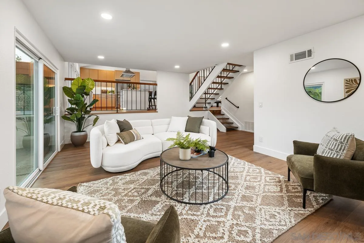 https://cdn.realtyfeed.com/cdn/127/250033893/e577ab6b4527d9e97e1a213857c6159c.webp