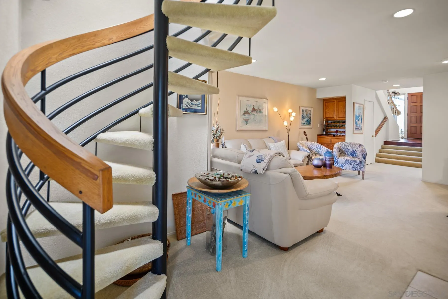 https://cdn.realtyfeed.com/cdn/127/250033894/1bf945a250698b5891b67691a925e24d.webp