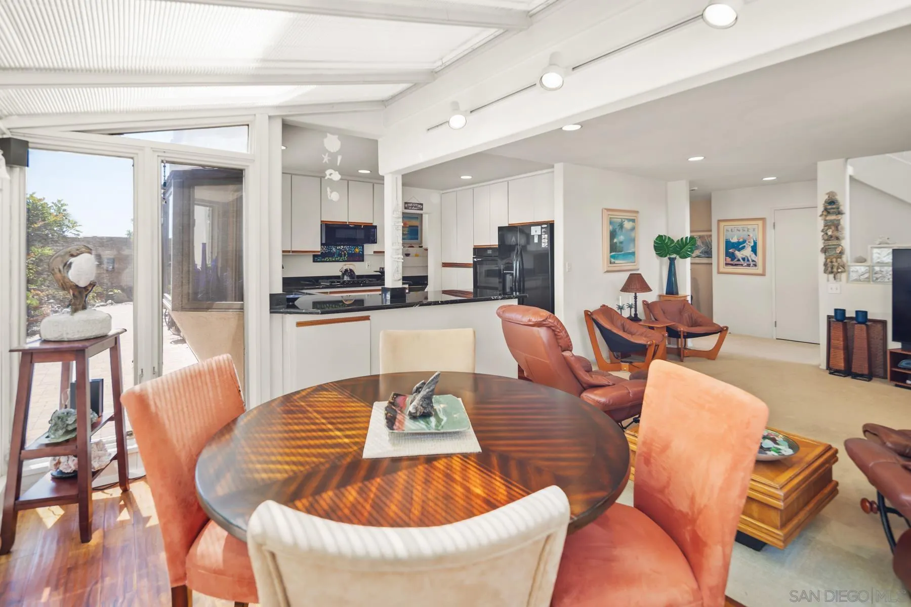 https://cdn.realtyfeed.com/cdn/127/250033894/6162287c6feb058d3f8f3359601a0548.webp
