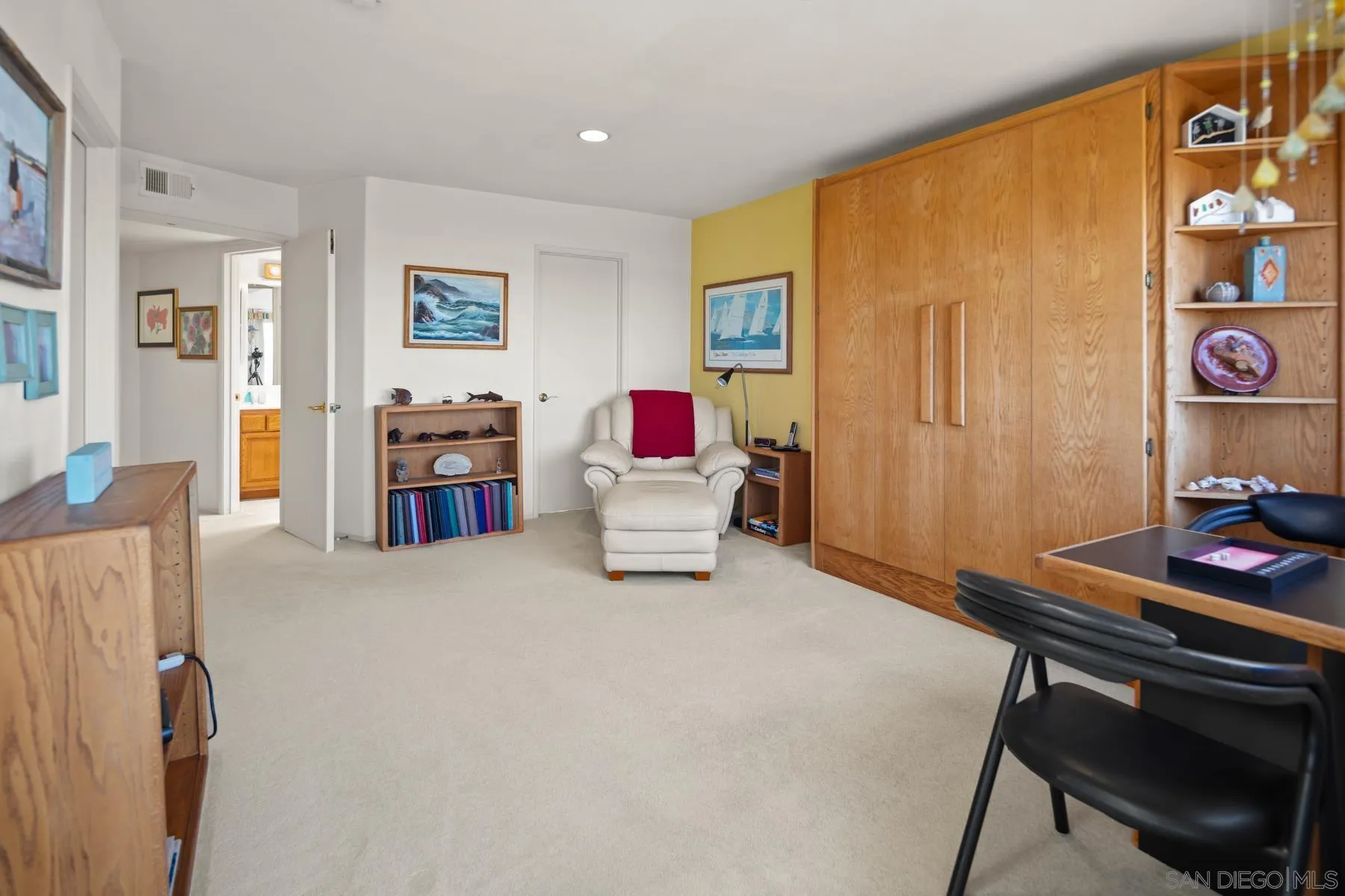 https://cdn.realtyfeed.com/cdn/127/250033894/6bf16a62bb81a12a8916897cc9528174.webp