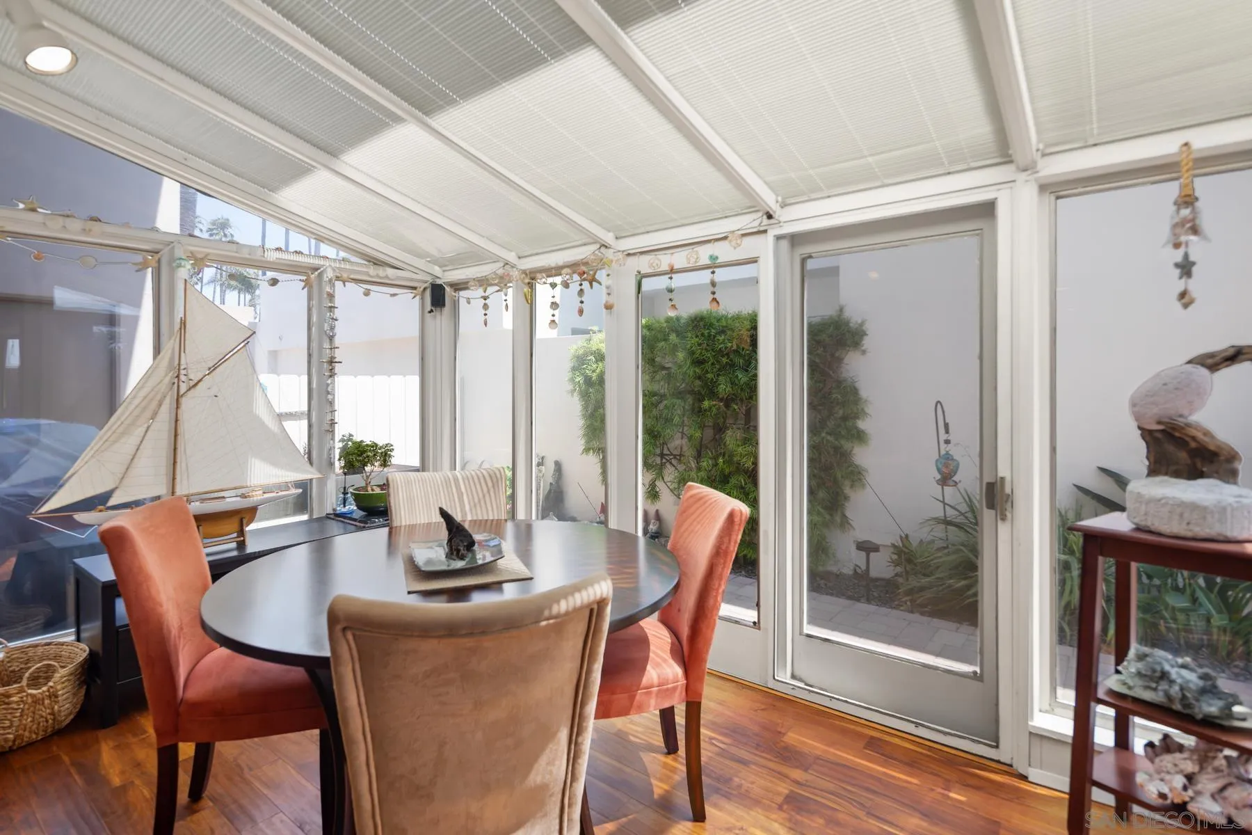 https://cdn.realtyfeed.com/cdn/127/250033894/92d419c1efb780697f01b514a6c0f0e1.webp