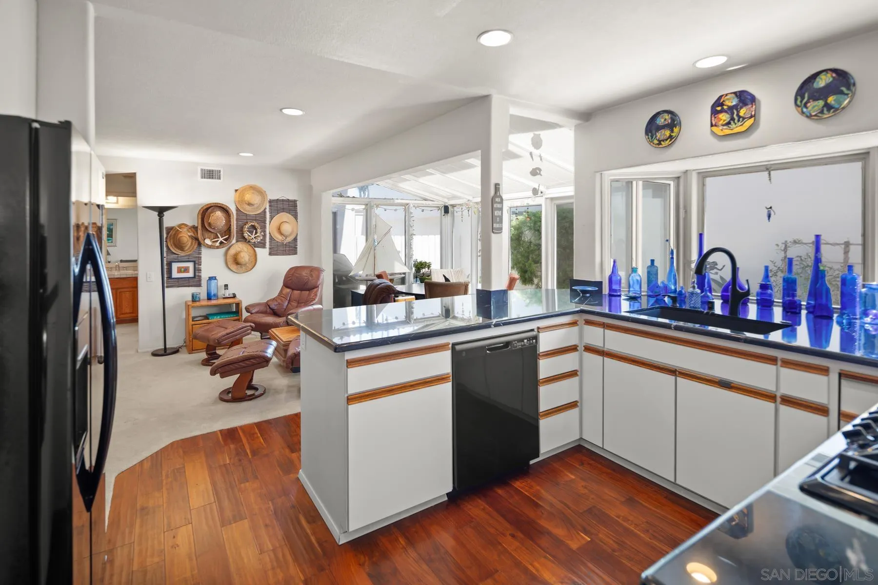 https://cdn.realtyfeed.com/cdn/127/250033894/f6f99c42108a64c92b4d7430906ac2ec.webp
