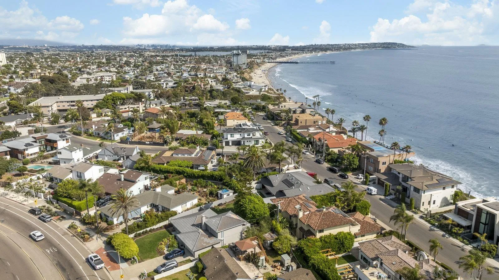 https://cdn.realtyfeed.com/cdn/127/250033895/3cb080bd9c4902dc94eb59b4e4d68633.webp
