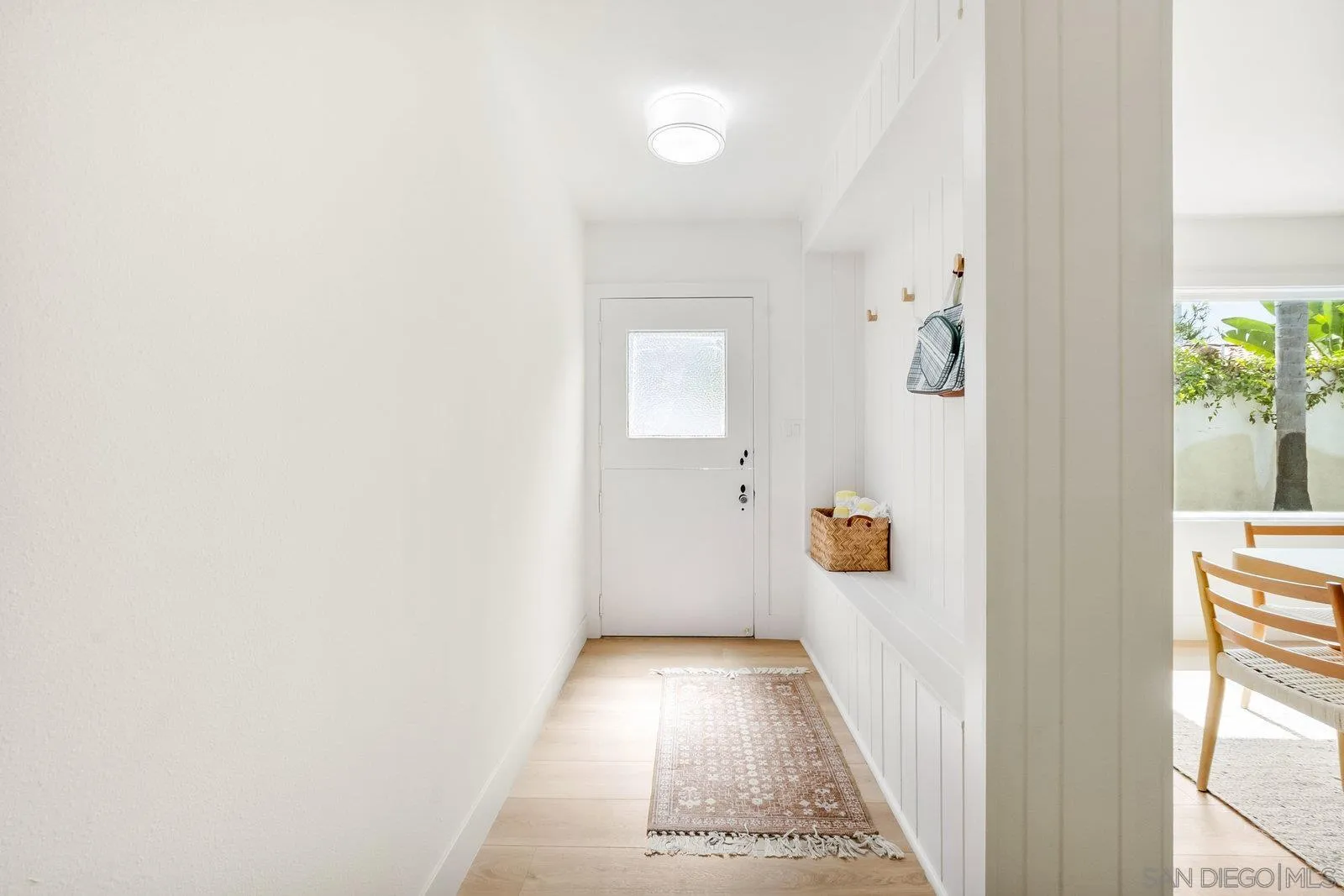 https://cdn.realtyfeed.com/cdn/127/250033895/3d95964b65c3b21fc72ae5ebf9c4c8e8.webp