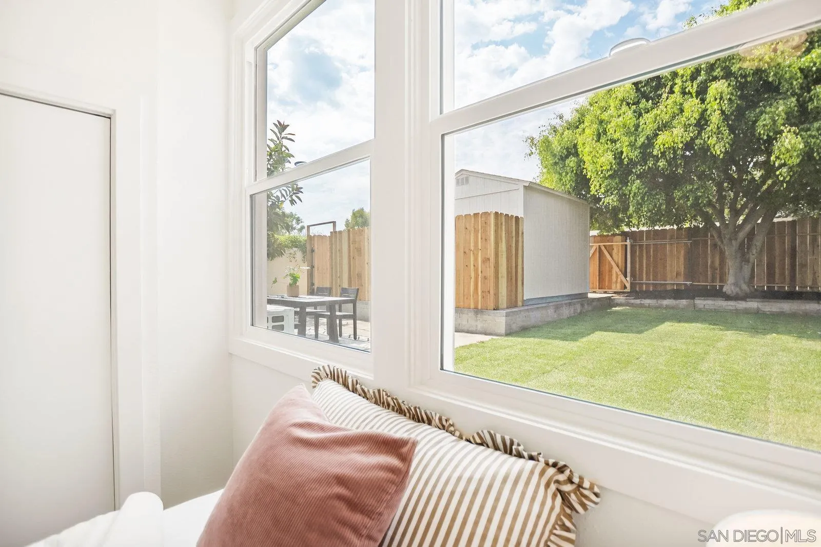 https://cdn.realtyfeed.com/cdn/127/250033895/c4d8f64e14b355f1a211b147c0390a04.webp