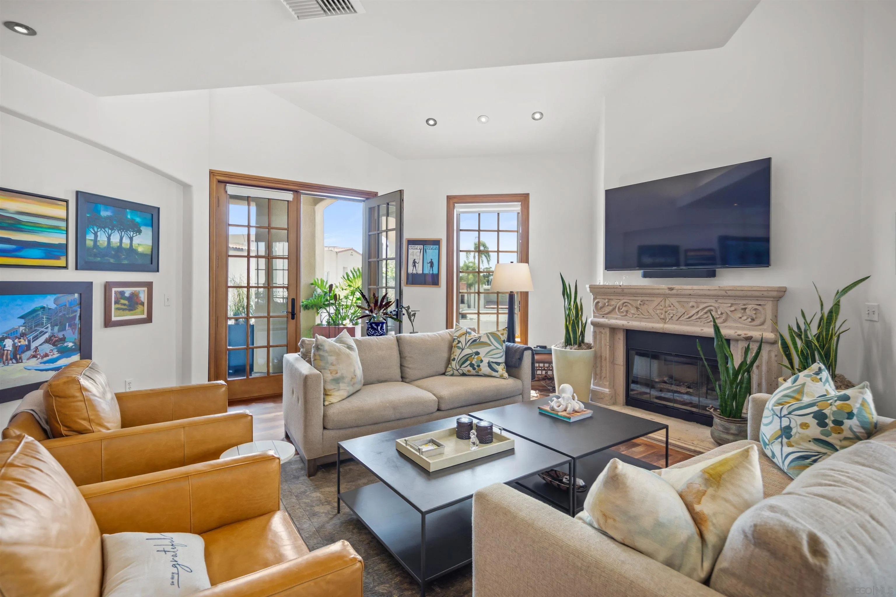 Photo #11: 250033901 Listing: Photo #11