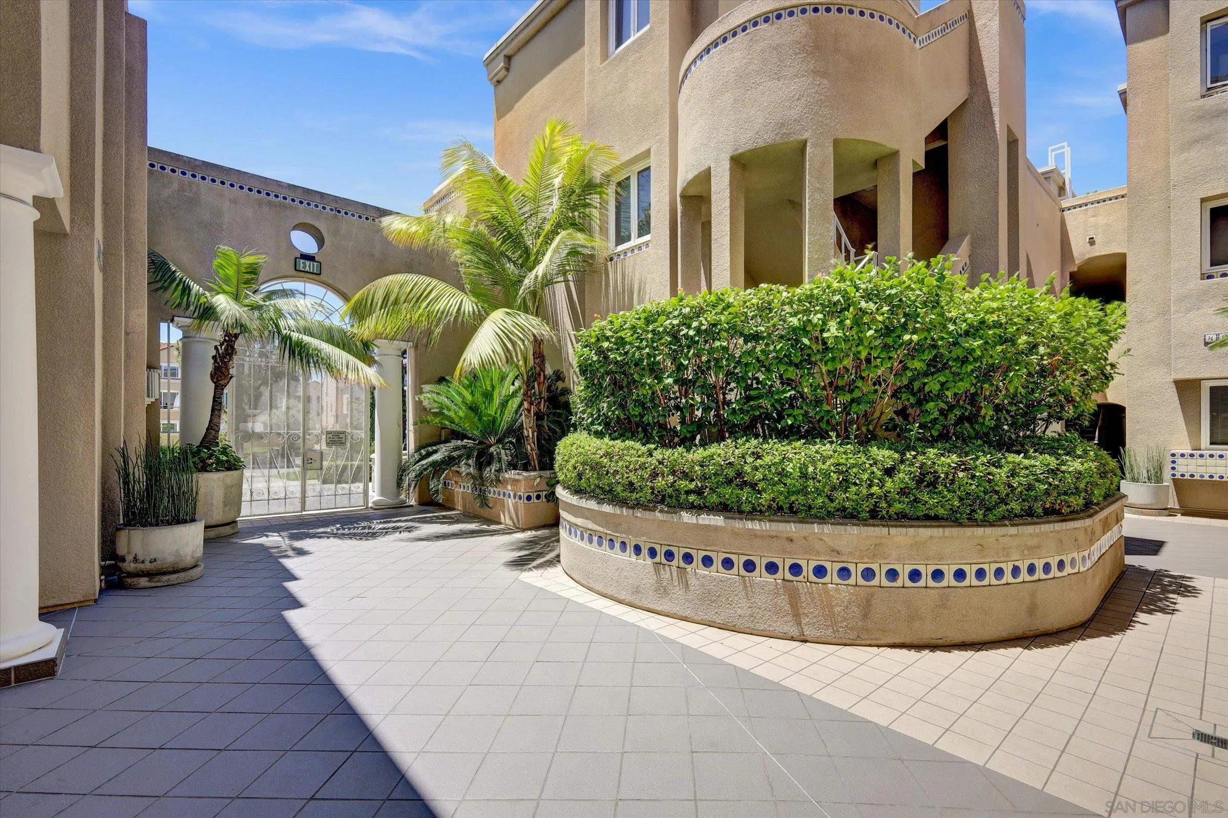 Photo #23: 250033902 Listing: Photo #23