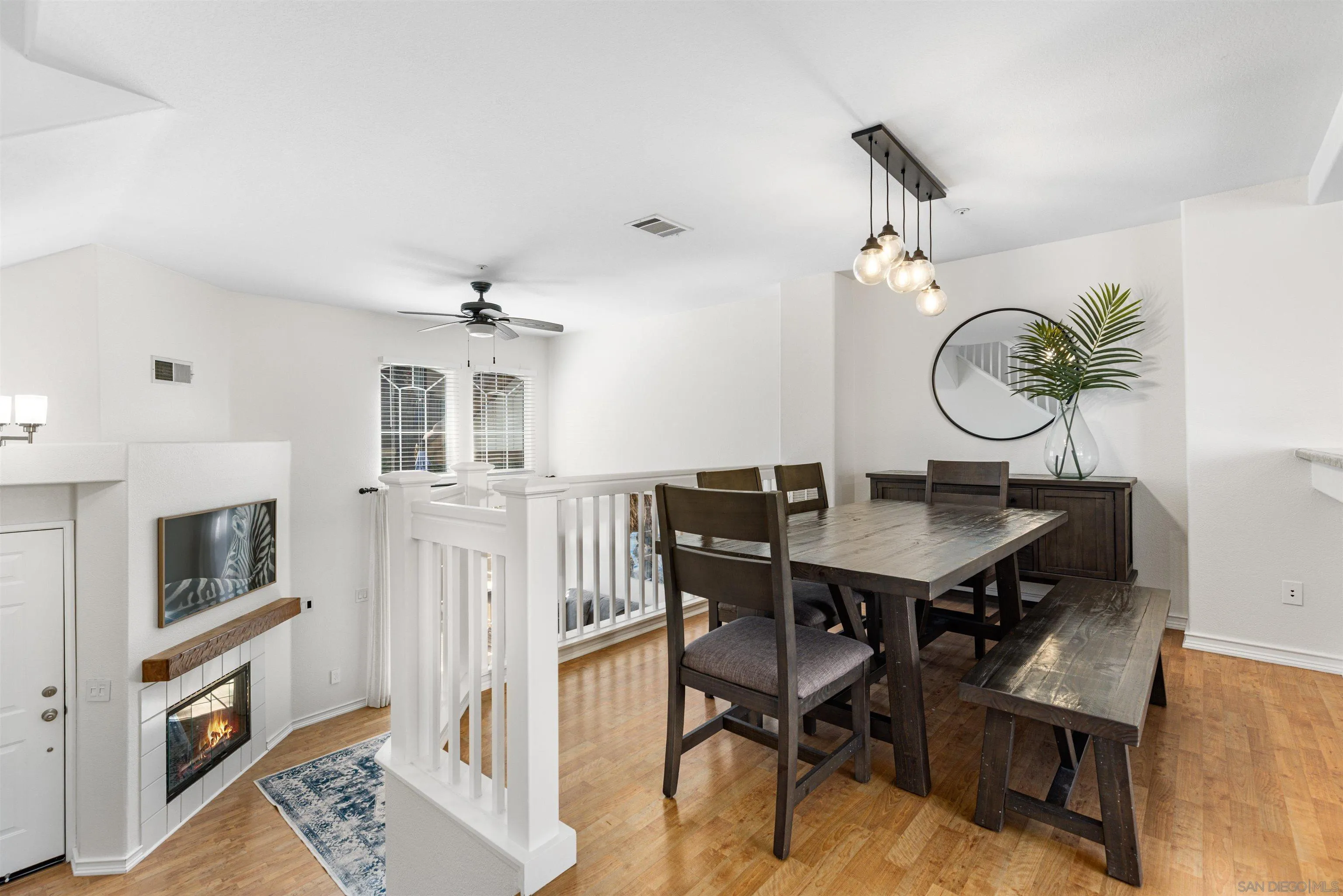 Photo #5: 250033905 Listing 