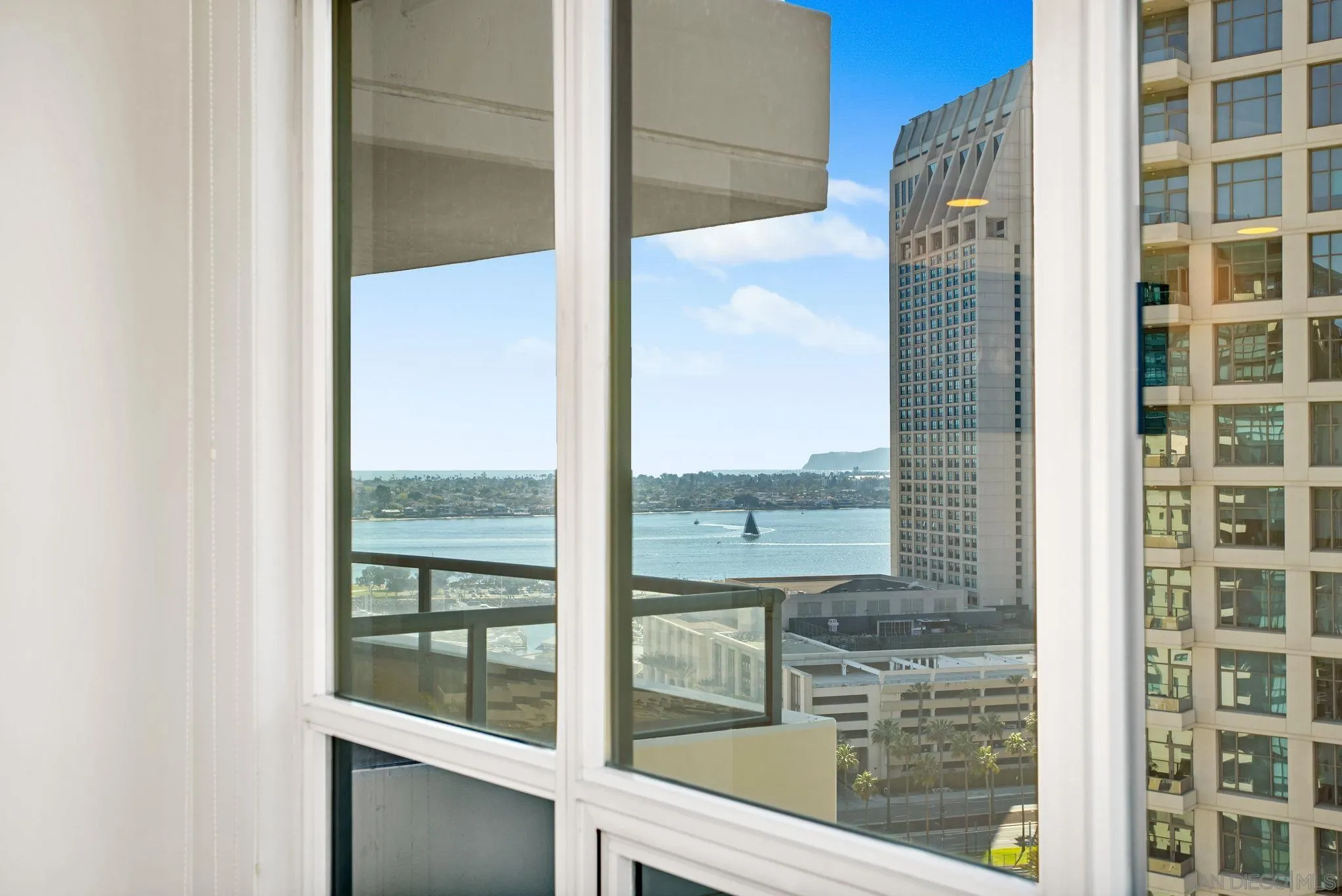 Photo #5: 250033907 Listing 